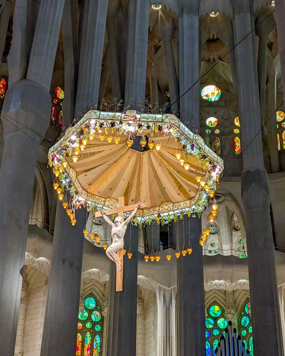 Inside Sagrada Família in Barcelona Spain (6)