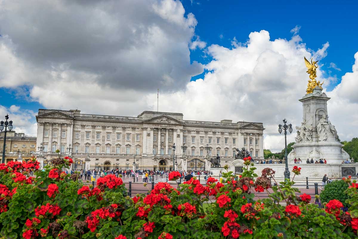 Buckingham Palace in London England