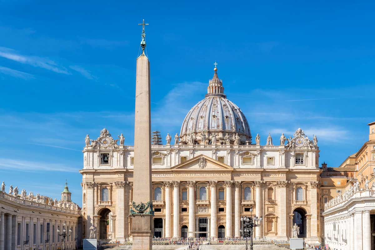 St.-Peters-Basilica-in-Vatican-Rome
