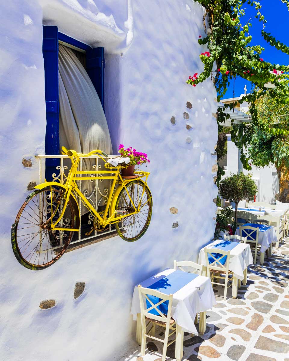 A-bike-on-a-wall-in-Naxos-Greece