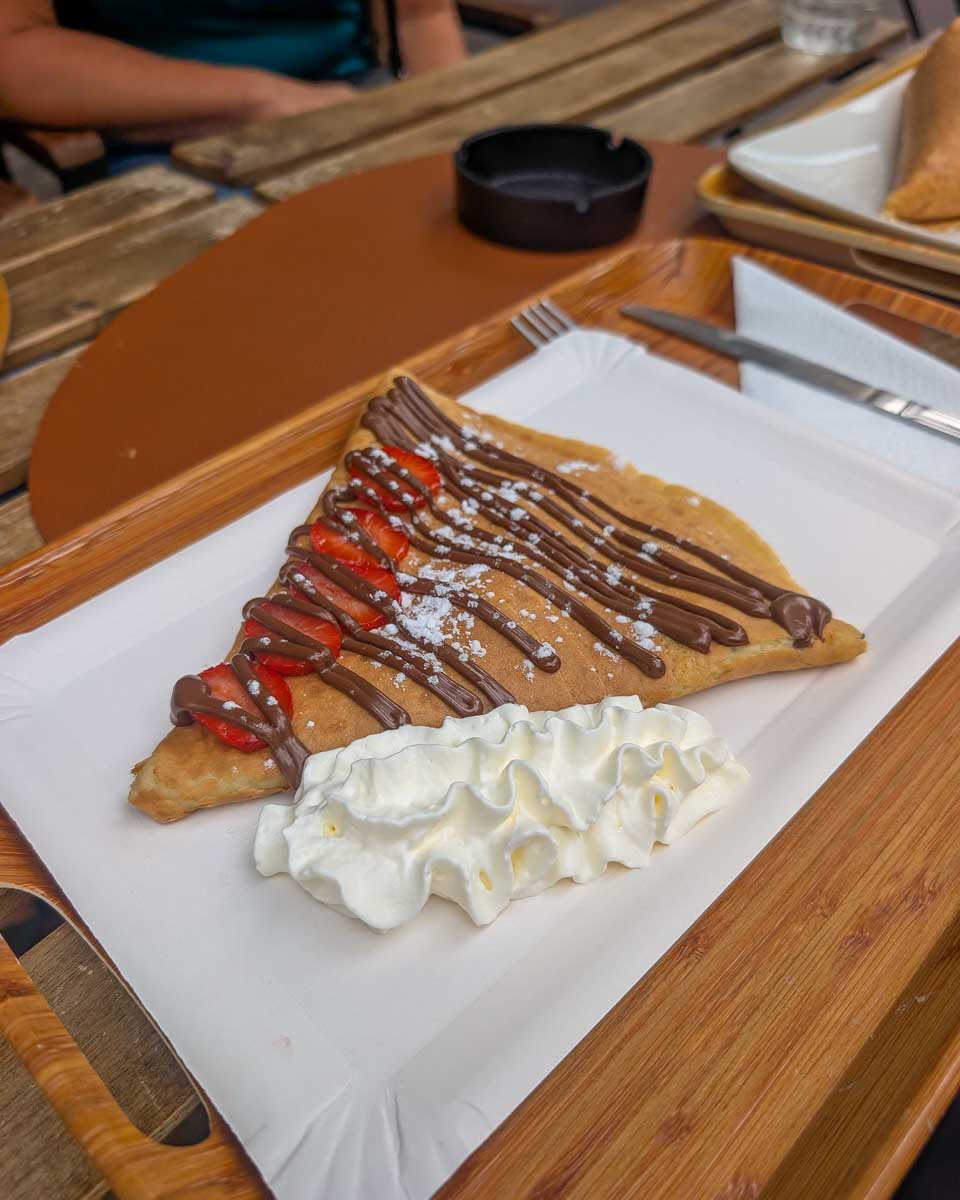 A-crepe-food-eaten-in-Paris-France