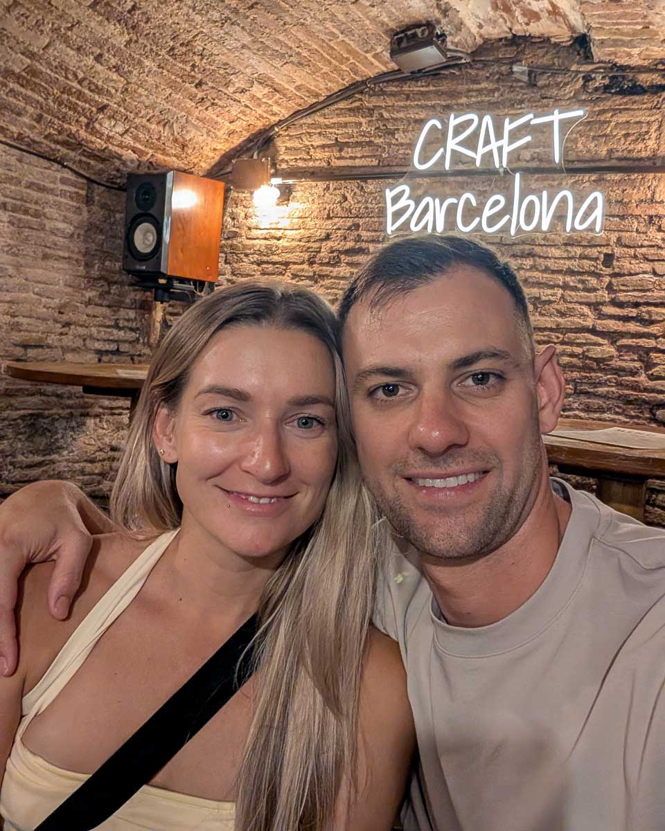 Bailey-and-Daniel-have-drinks-in-Barcelona-Spain