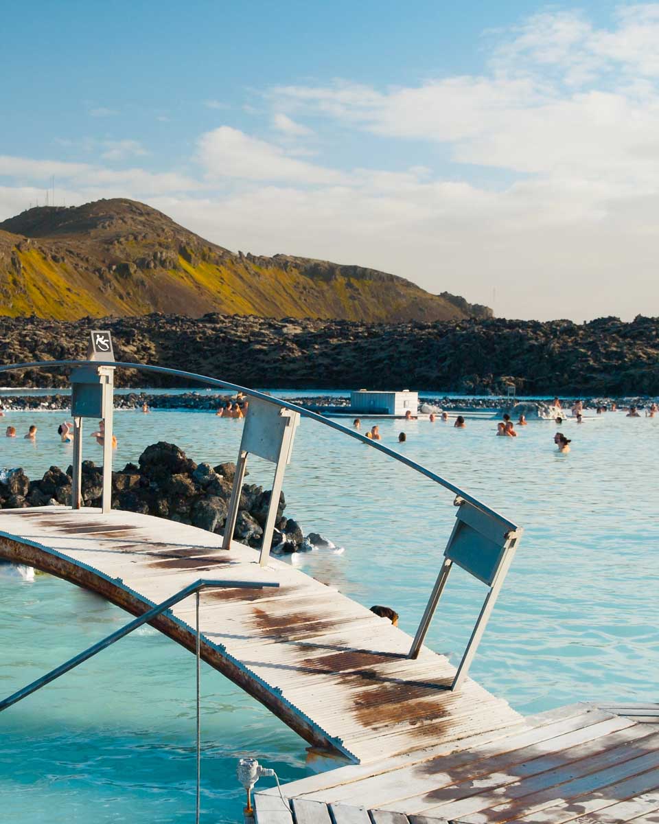 Blue-Lagoon-geothermal-bath-resort-in-Reykjavik-Iceland