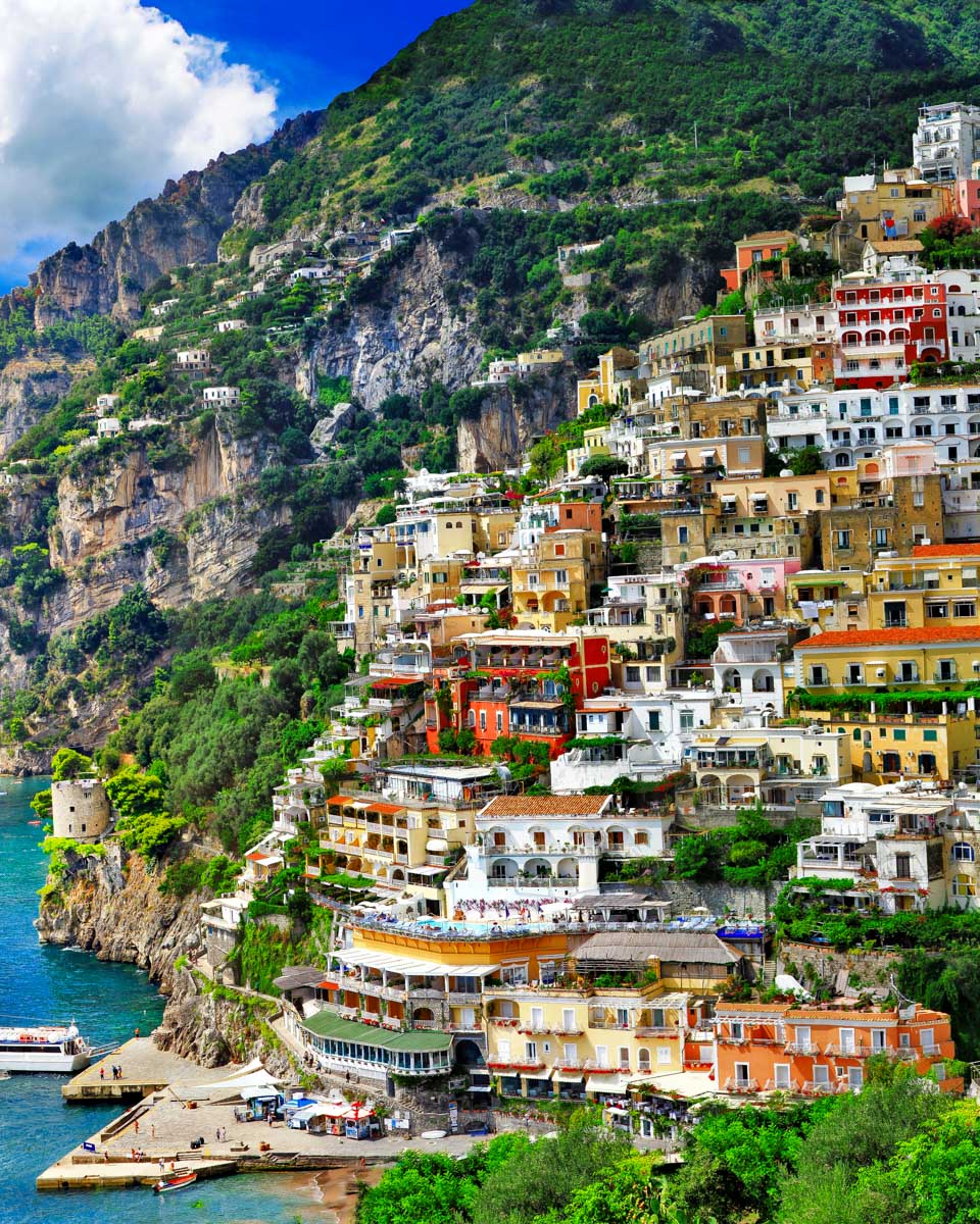 Positano-on-the-Amalfi-Coast-near-Sorrento-Italy