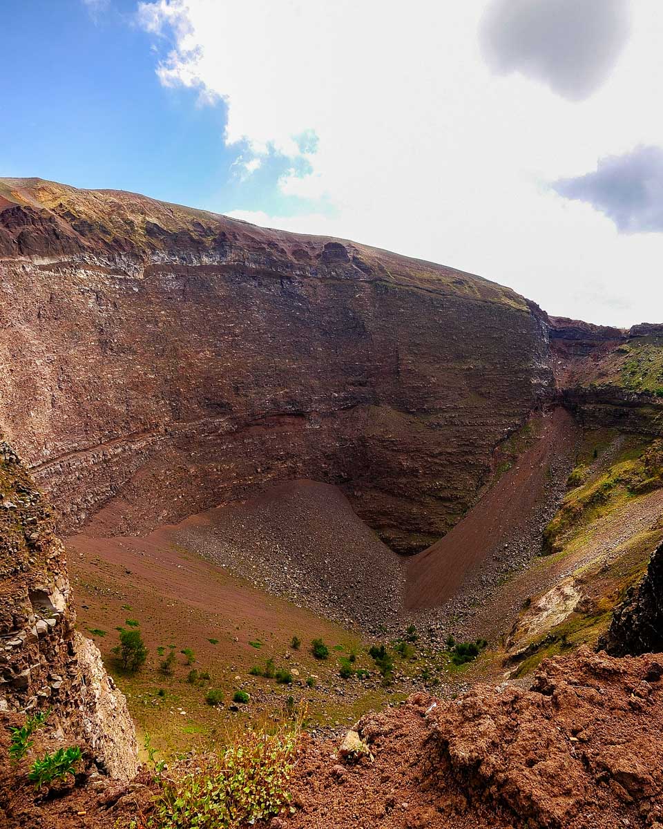 The-crater-of-Mount-Vesuvius-seen-on-a-trip-from-Naples-Italy