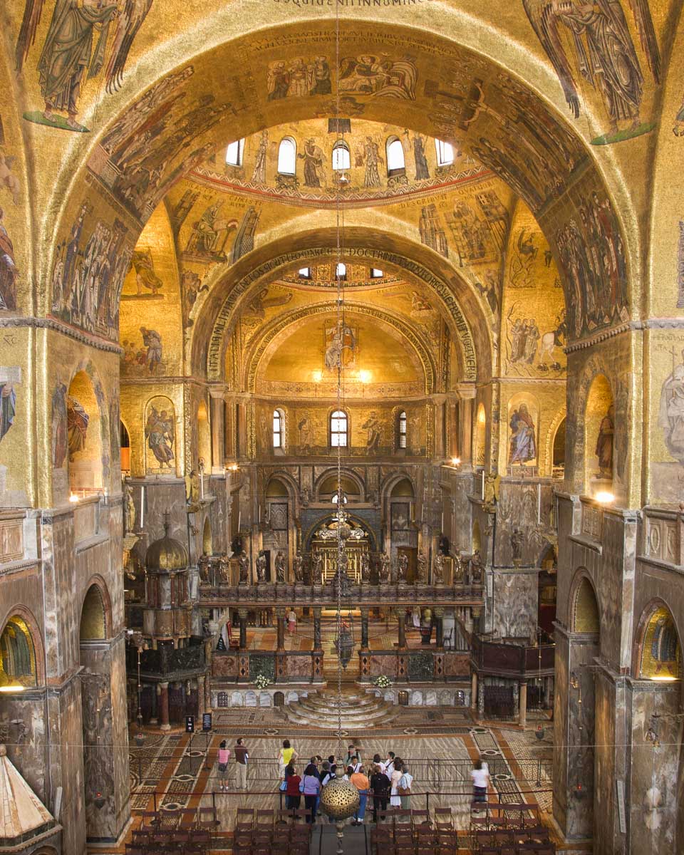 The-inside-of-St-Marks-Cathedra-in-Venice-Italy