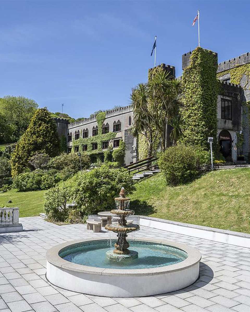 Abbeyglen Castle Hotel in Galway Ireland 3