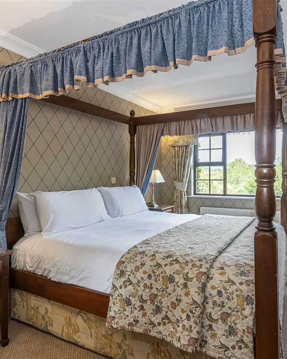 Abbeyglen Castle Hotel in Galway Ireland