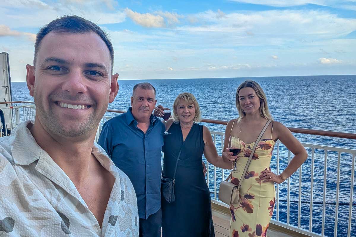 Daneil-Bailey-and-family-take-a-selfie-on-the-coast-of-Spain Malaga