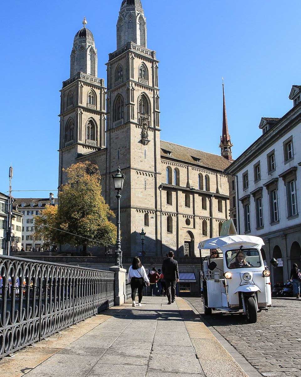 ETukTuk-Zurich-tuk-tuk-on-a-tour-in-Zurich-Switzerland