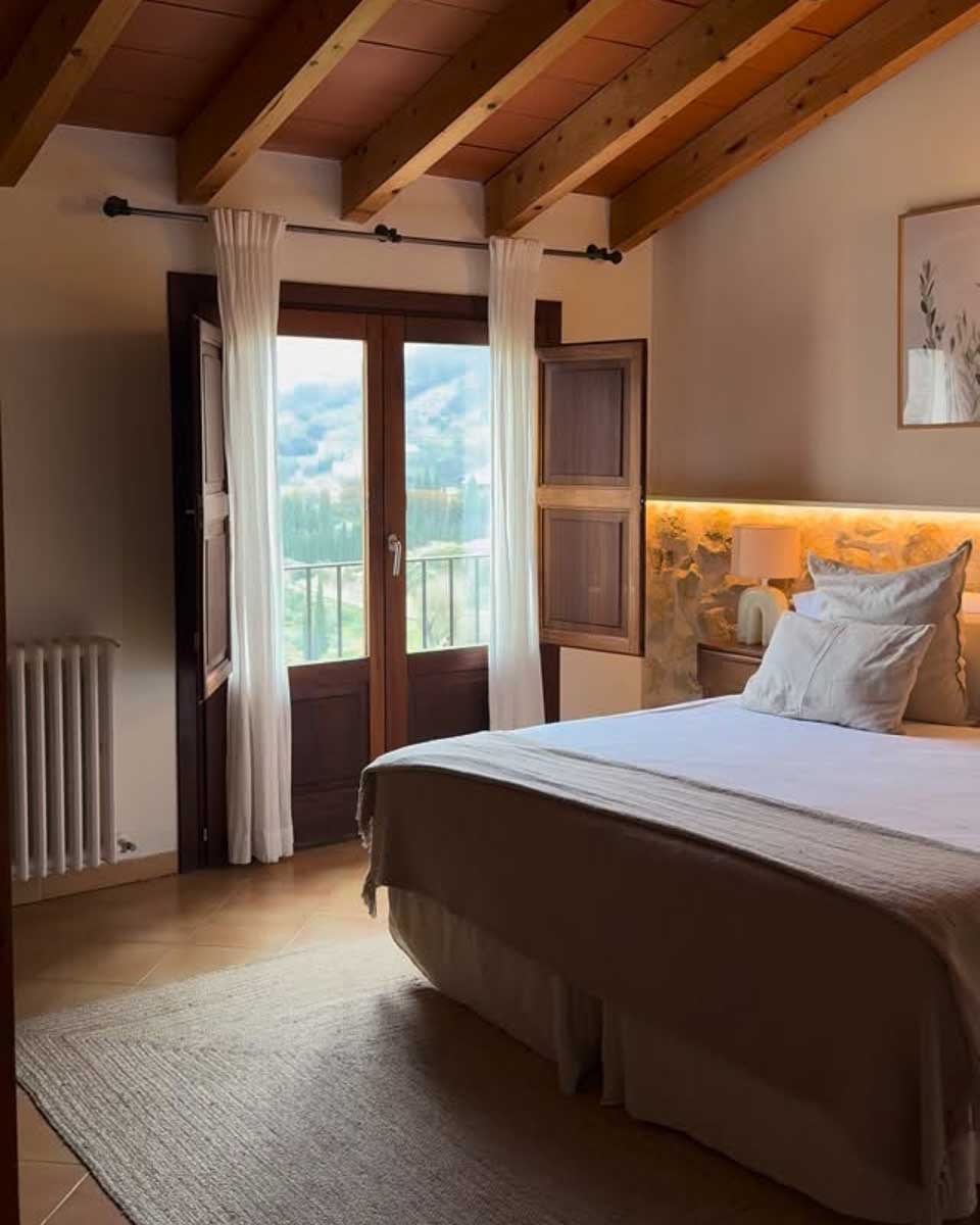 Es Petit de Valldemossa in Mallorca Spain (4)