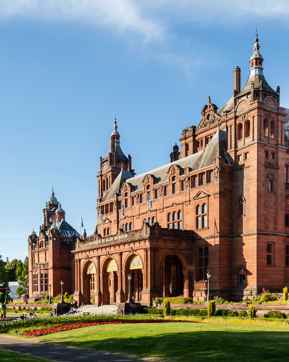Kelvingrove-Art-Gallery-in-Glasgow-Scotland