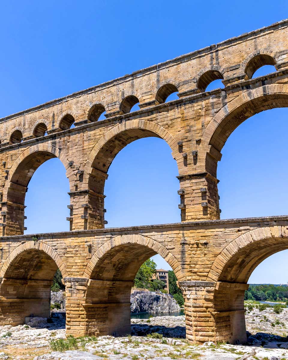 Pont-du-Gard-seen-on-a-tour-in-France