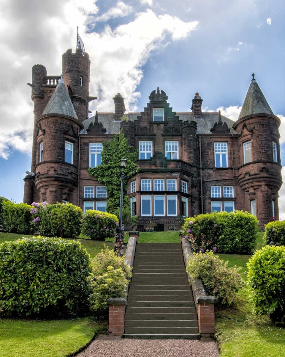 Sherbrooke Castle Hotel in Scotland 1