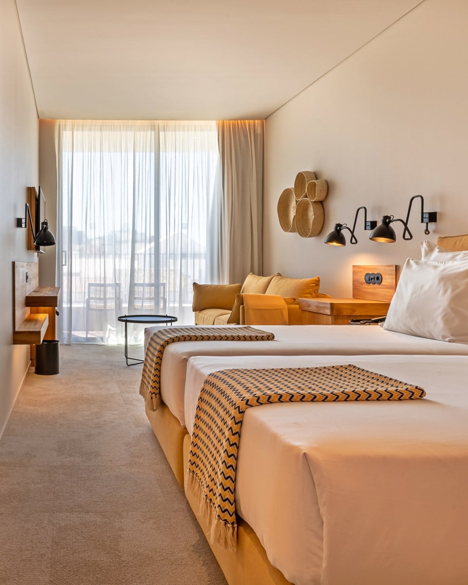 3HB Faro in Algarve Portugal 1