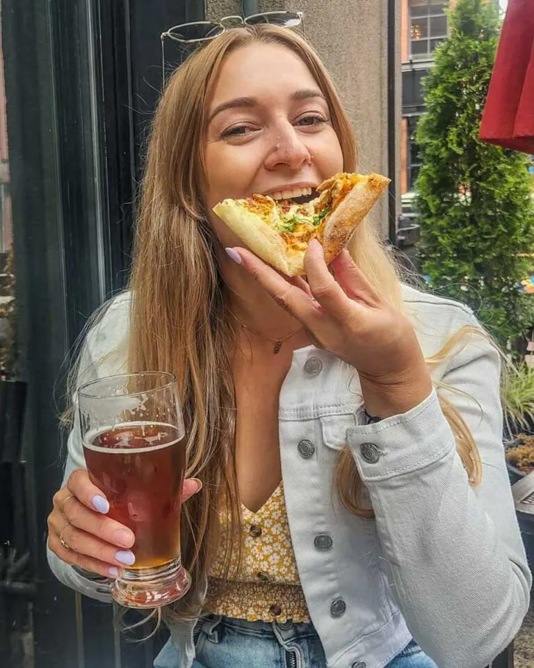 Bailey-eats-pizza-on-a-food-tour-in-Nice-France-768x960.jpg