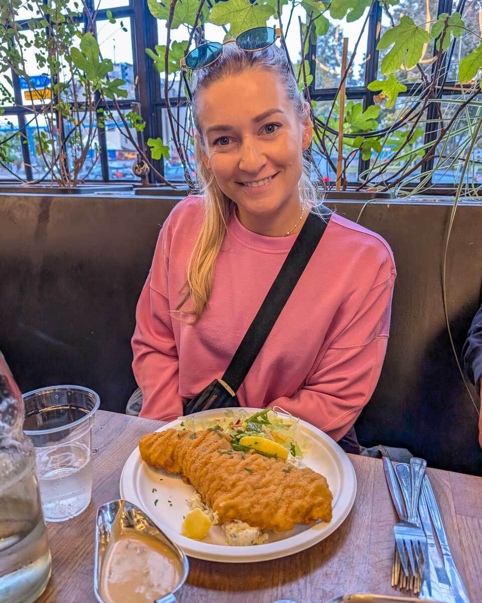 Bailey-eats-schnitzel-in-Frankfurt Germany