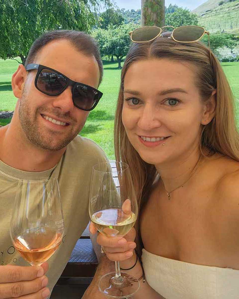 Daniel-and-Bailey-take-a-selfie-while-drinking-wine-in-Tuscany