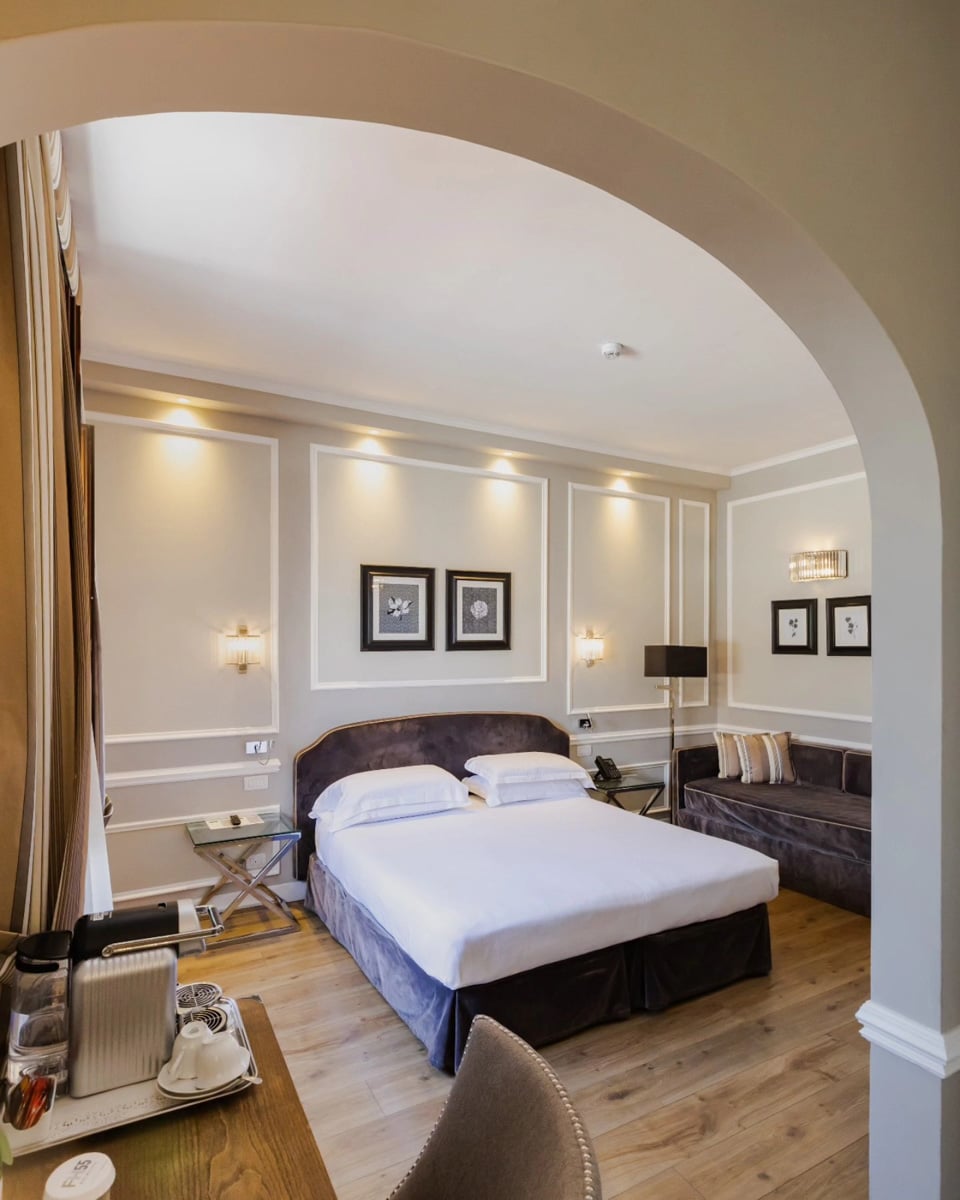 FH55 Hotel Calzaiuoli in Tuscany Italy