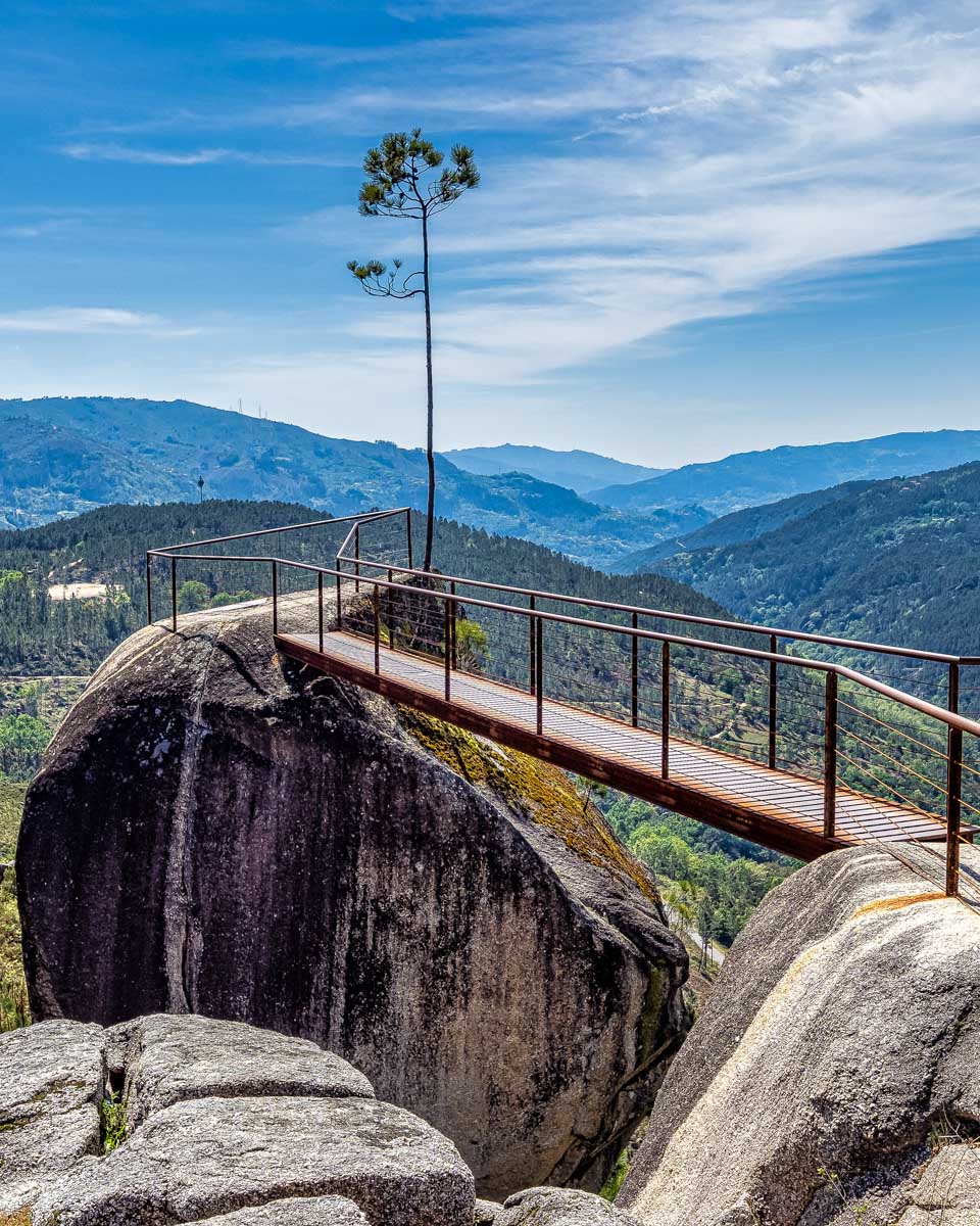 Fafiao-Viewpoint-in-peneda-geres-national-park-seen-on-a-tour-from-Porto-Portugal