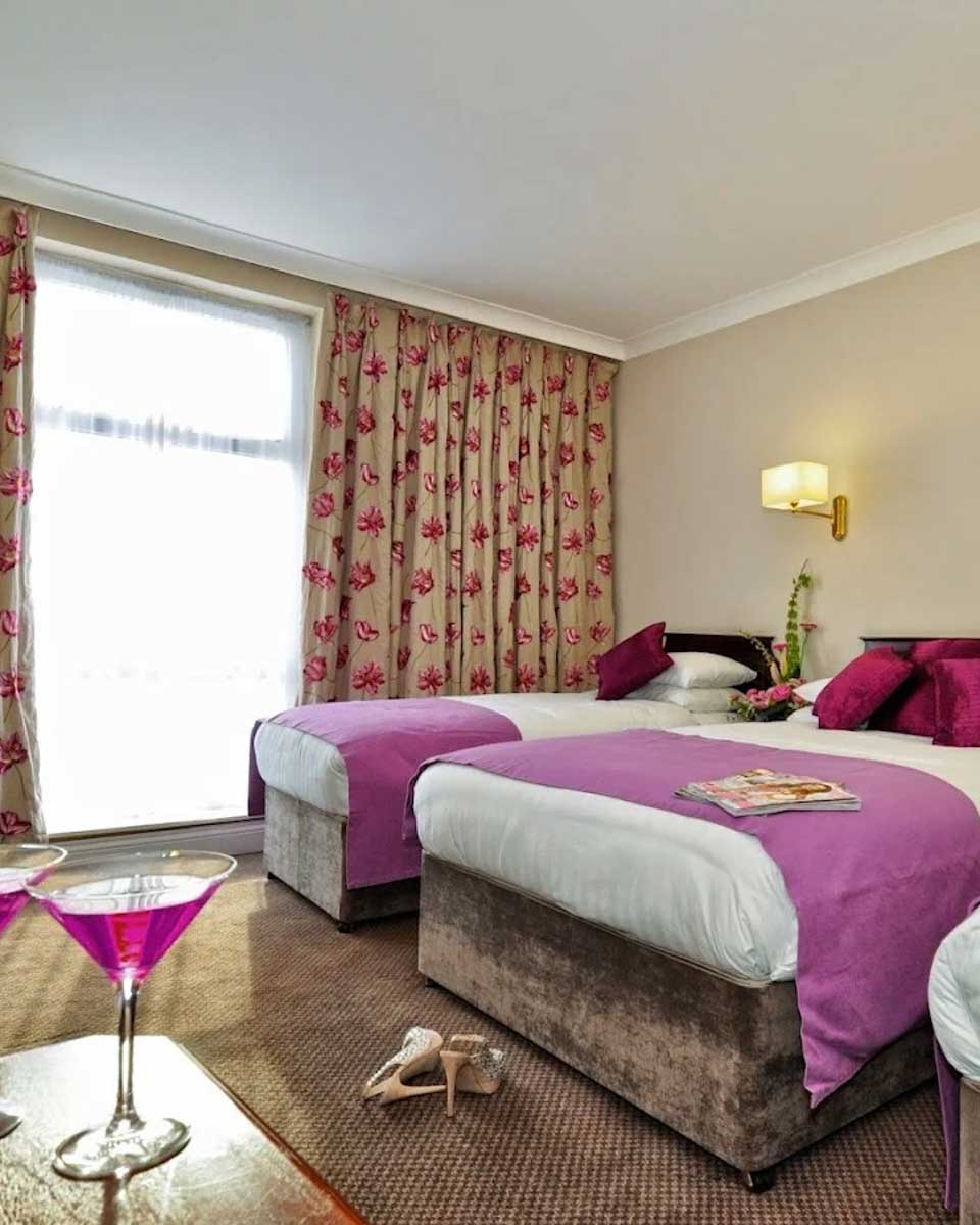 Flannery's-Hotel-in-Galway-Ireland-2
