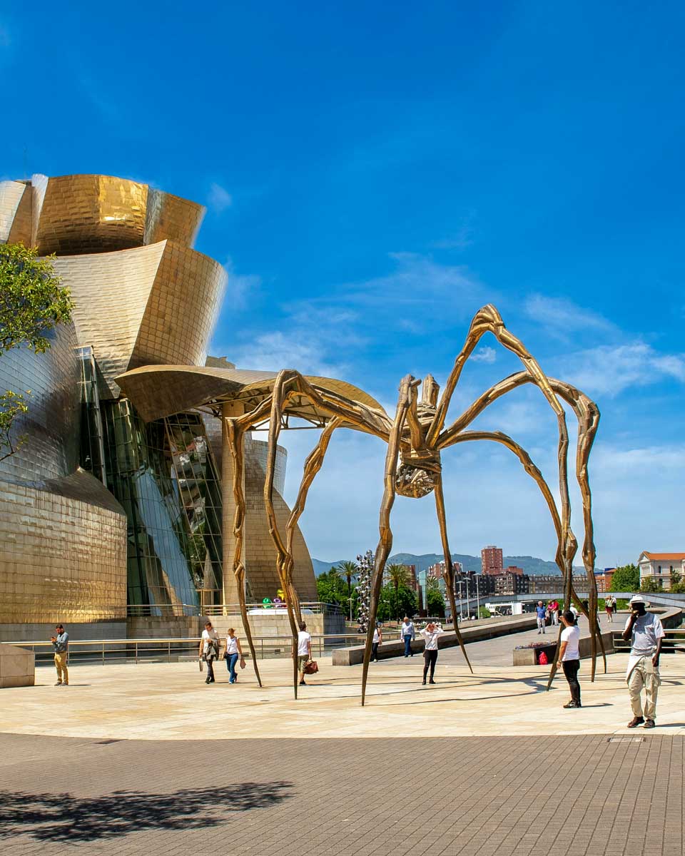 Outside-of-the-Guggenheim-Museum-in-Bilbao-Spain