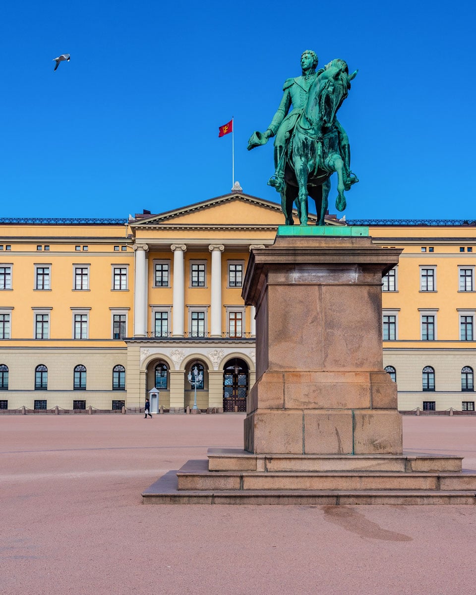 The Royal Palace seen in Oslo Norway (1)
