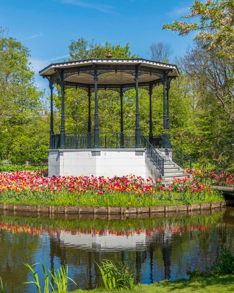 Vondelpark-Amsterdam-on-a-bike-tour-Netherlands