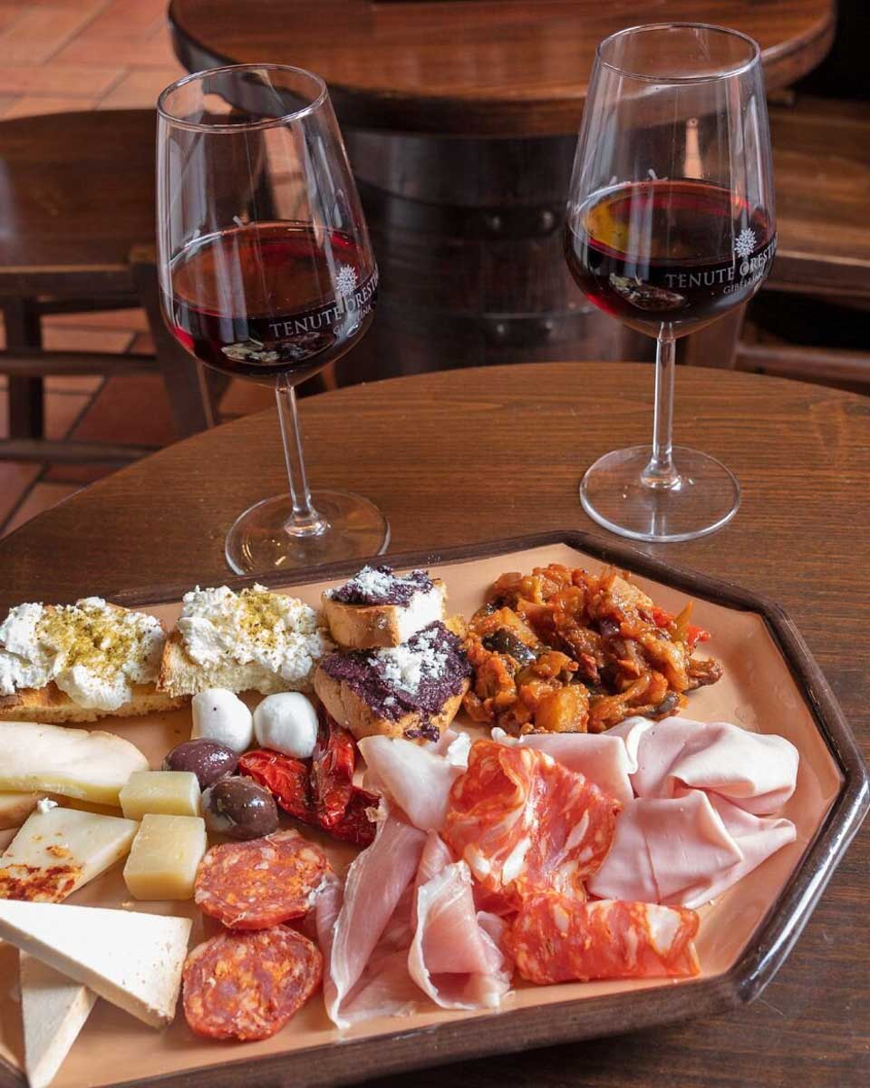 Wine and aperitivo at Al Grappolo d'Uva Taormina