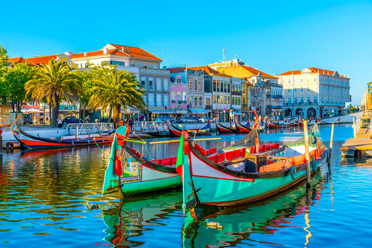 Moliceiro boats in Aveiro Portugal (2)