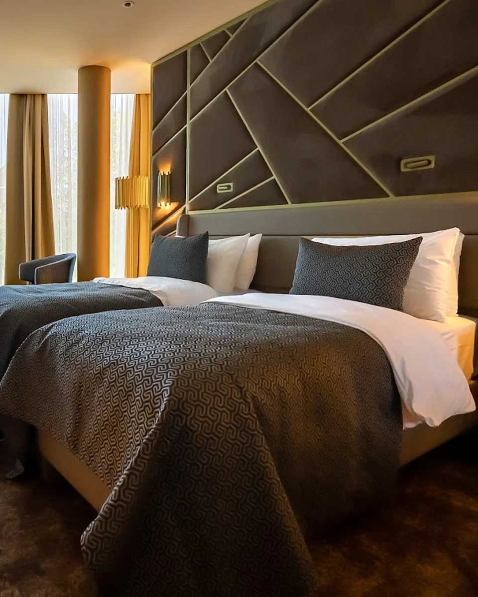 ART Hotel Rotterdam in Rotterdam Netherlands (1)