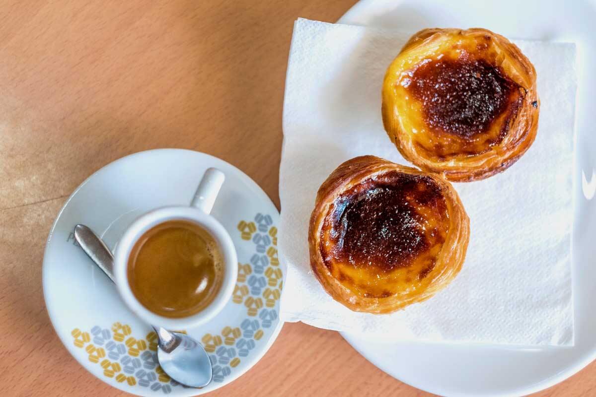 Pastel-de-Nata-and-coffee-in-Ponta Delgada Azores Portugal