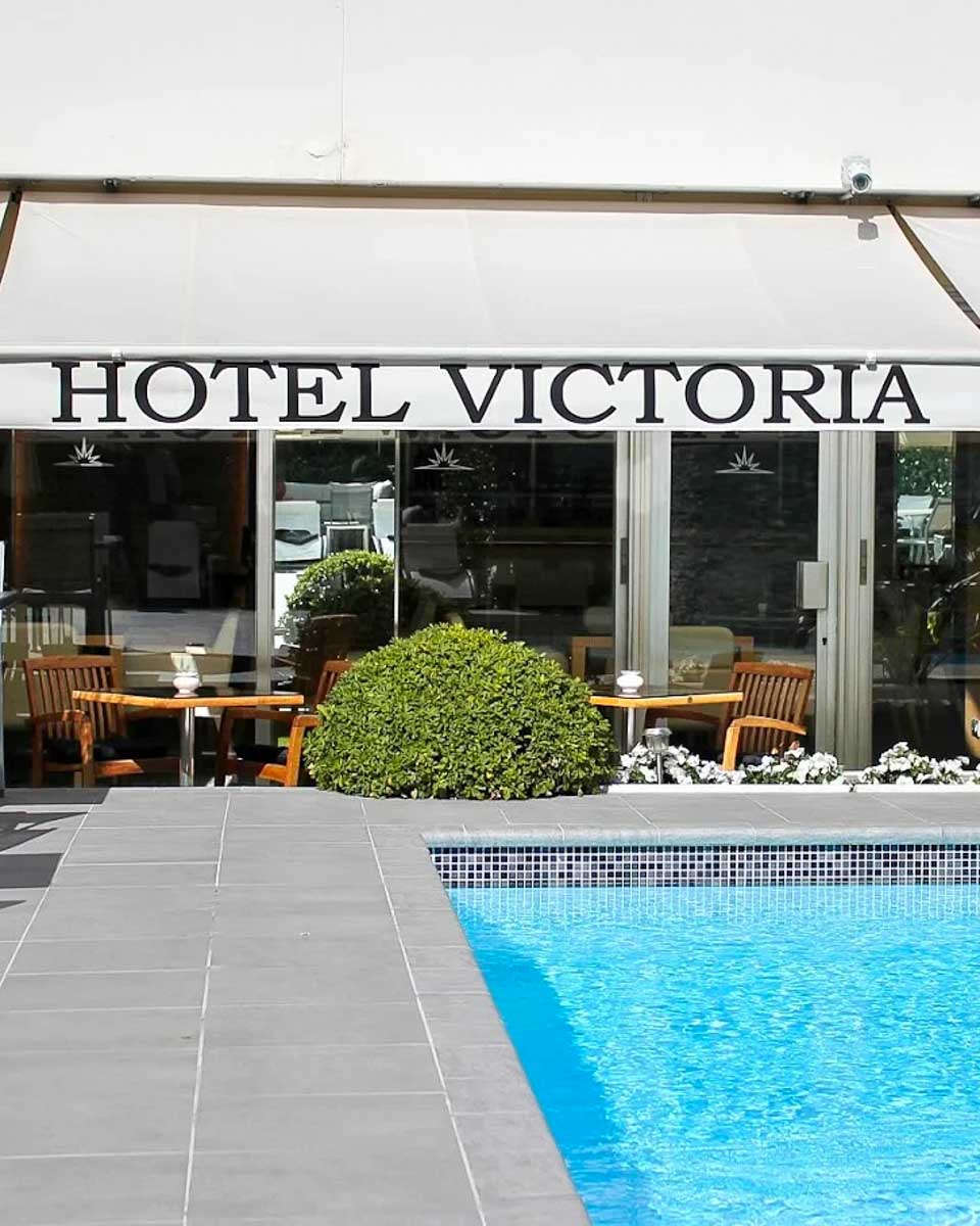The outdoor pools area at Hôtel Victoria in Cannes copy