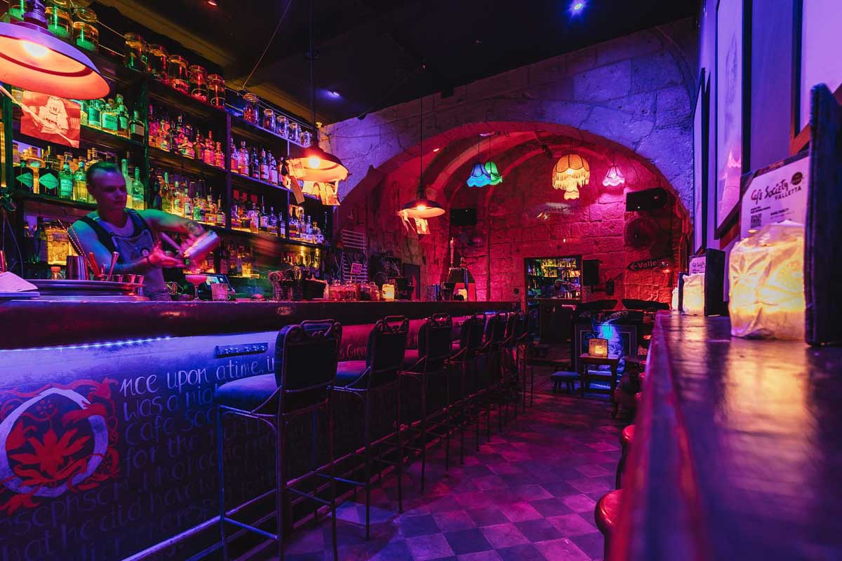 Valletta-Cafe-Society-in-Valletta-Malta